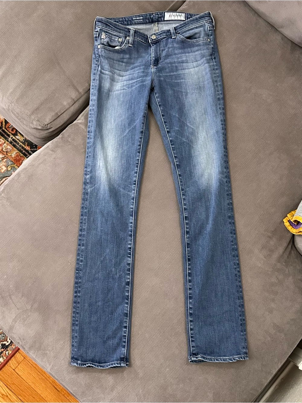 AG Adriano Goldschmied Harper Jeans 28R Medium Wash Essential Straight 29x32